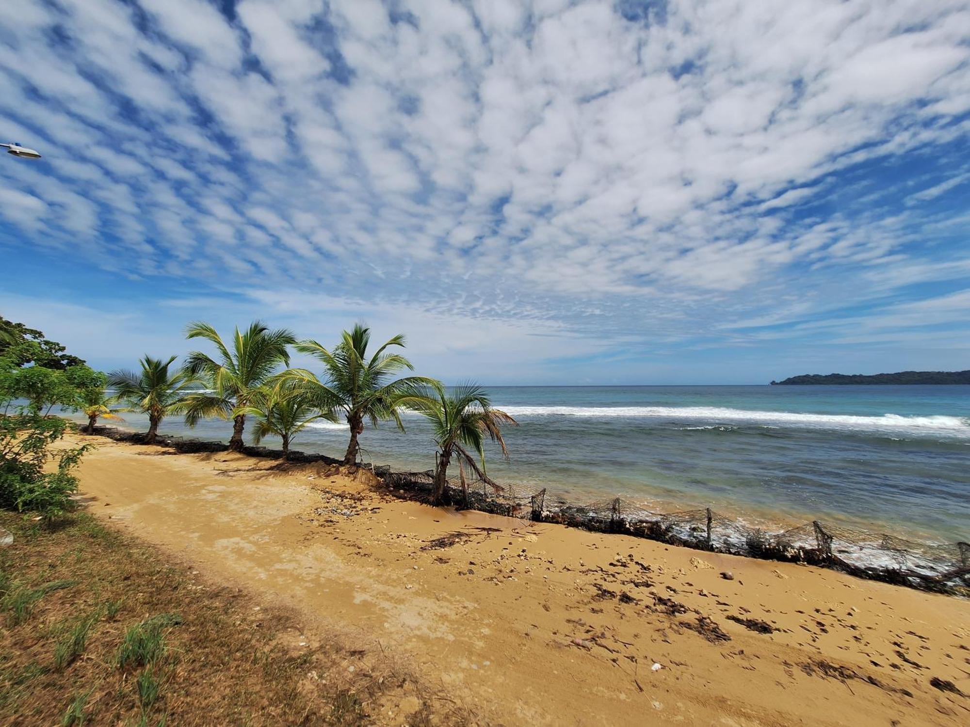Paunch Beach Retreat Bocas Town Ngoại thất bức ảnh