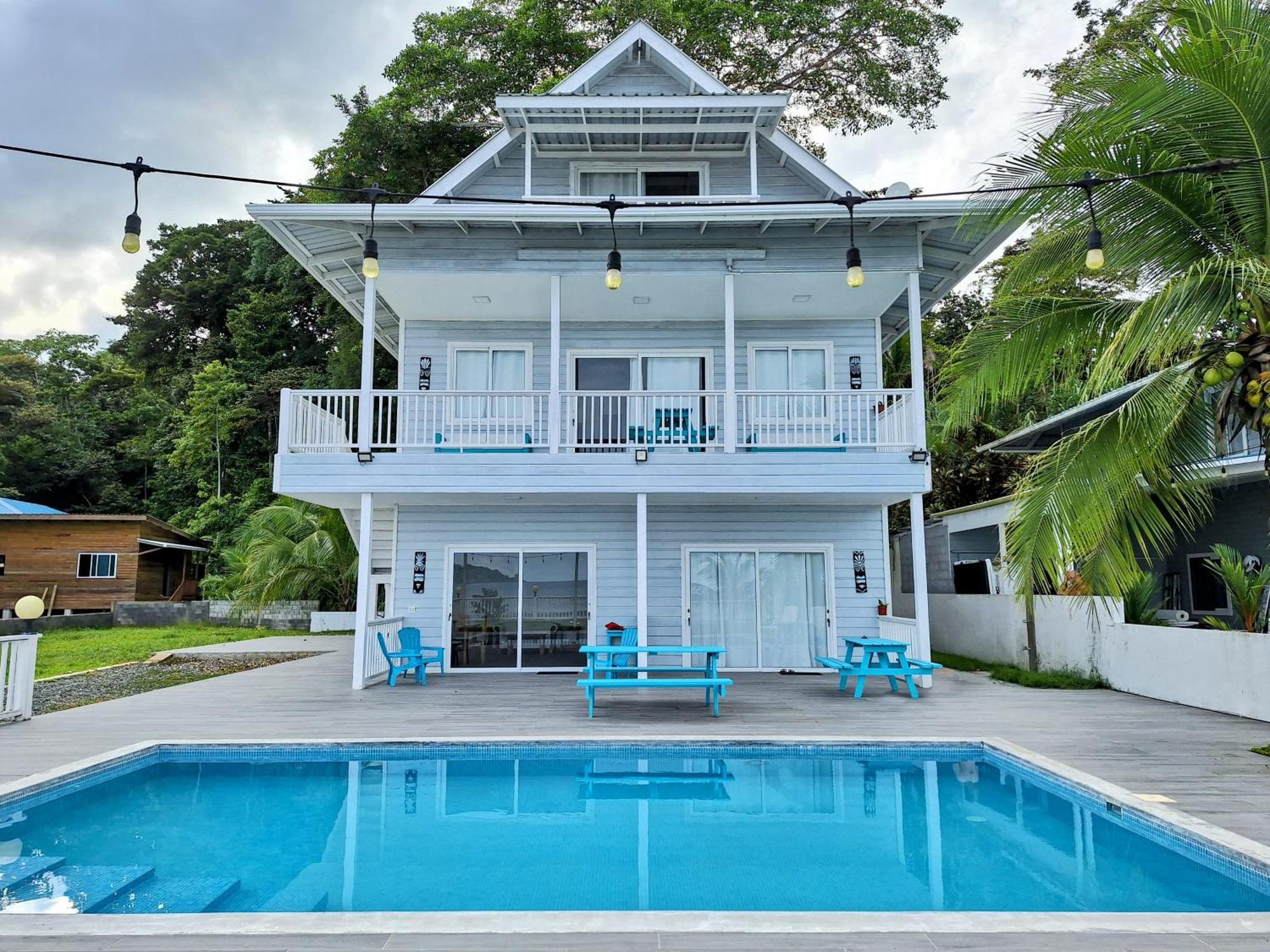 Paunch Beach Retreat Bocas Town Ngoại thất bức ảnh